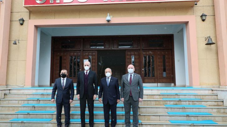 AK Parti Genel Başkan Vekili  Kurtulmuş, Vali Sonel’i Ziyaret Etti